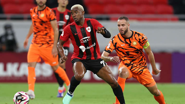 Thiago Mendes interessa ao São Paulo