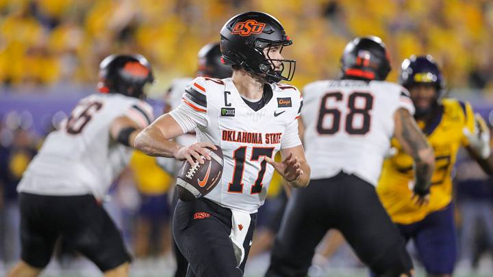Oklahoma State Cowboys quarterback Drew Mestemaker. Oklahoma State Cowboys quarterback Drew Mestemaker.