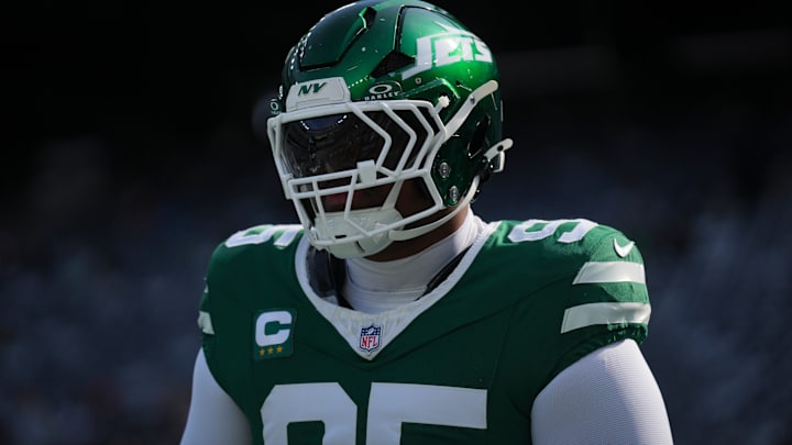 New York Jets defensive lineman Quinnen Williams (95) warms up before a game against the Carolina Panthers at MetLife Stadium, Oct 19, 2025, East Rutherford, NJ, USA. New York Jets defensive lineman Quinnen Williams (95) warms up before a game against the Carolina Panthers at MetLife Stadium, Oct 19, 2025, East Rutherford, NJ, USA.