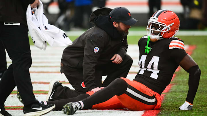 Dec 28, 2025; Cleveland, Ohio, USA; Cleveland Browns tight end Harold Fannin Jr. (44) is tended to by medical staff in the first quarter against the Pittsburgh Steelers at Huntington Bank Field. Mandatory Credit: Ken Blaze-Imagn Images