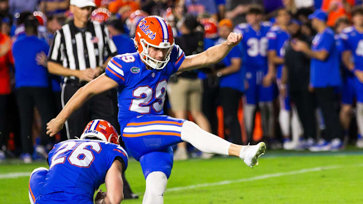 Florida Gators place kicker Trey Smack (29) kicks a field goal during the second half at Ben Hill Griffin Stadium in Gainesville, FL on Saturday, November 16, 2024. The Gators defeated the Tigers 27-16. [Doug Engle/Gainesville Sun]
