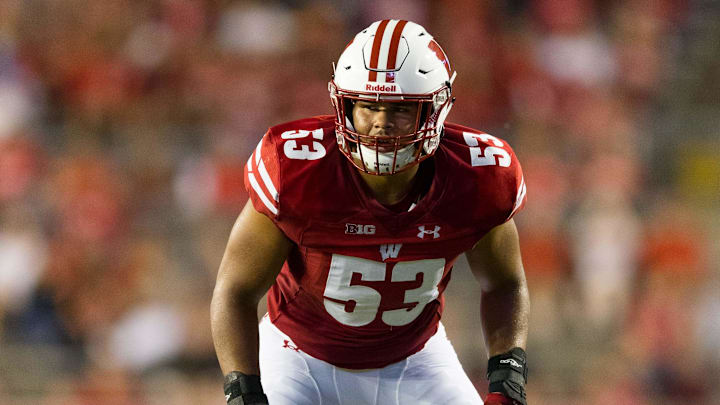 Aug 31, 2018; Madison, WI, USA; Wisconsin Badgers linebacker T.J. Edwards (53) during the game against the Western Kentucky Hilltoppers at Camp Randall Stadium. Aug 31, 2018; Madison, WI, USA; Wisconsin Badgers linebacker T.J. Edwards (53) during the game against the Western Kentucky Hilltoppers at Camp Randall Stadium.