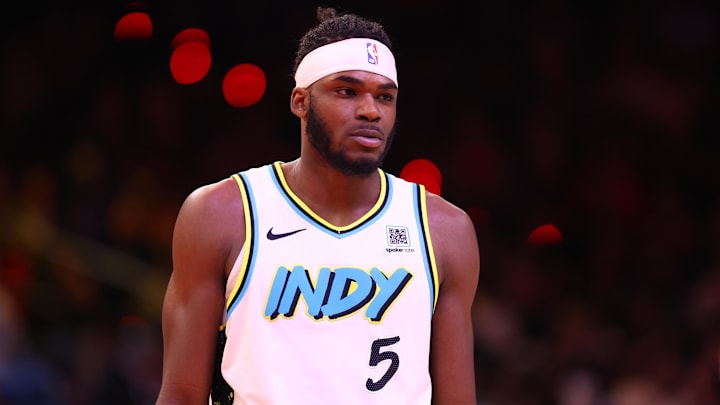 Dec 19, 2024; Phoenix, Arizona, USA; Indiana Pacers forward Jarace Walker (5) against the Phoenix Suns at Footprint Center. Mandatory Credit: Mark J. Rebilas-Imagn Images
