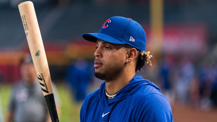 Sep 17, 2023; Phoenix, Arizona, USA; Chicago Cubs infielder Christopher Morel (5) warms up prior to
