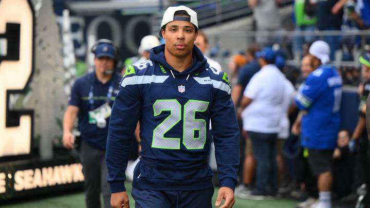 Seattle Seahawks running back Zach Charbonnet (26) before the game against the Dallas Cowboys. Seattle Seahawks running back Zach Charbonnet (26) before the game against the Dallas Cowboys.