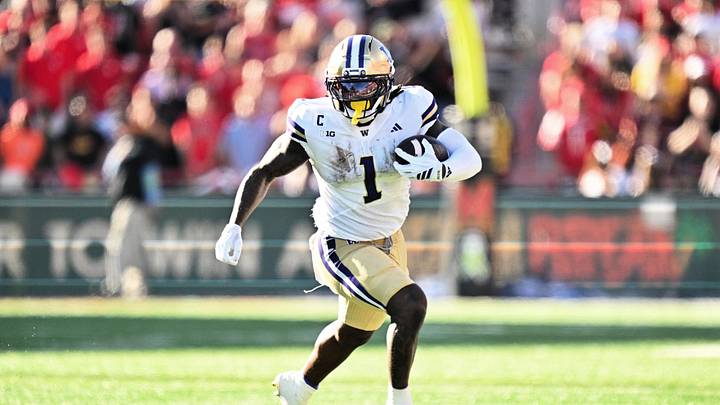 Oct 4, 2025; College Park, Maryland, USA; Washington Huskies running back Jonah Coleman (1) carries the ball against the Maryland Terrapins at SECU Stadium. Mandatory Credit: Jamie Sabau-Imagn Images Oct 4, 2025; College Park, Maryland, USA; Washington Huskies running back Jonah Coleman (1) carries the ball against the Maryland Terrapins at SECU Stadium. Mandatory Credit: Jamie Sabau-Imagn Images