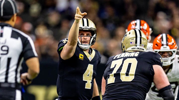 Carr had a message for the Browns after trying to draw them offsides.