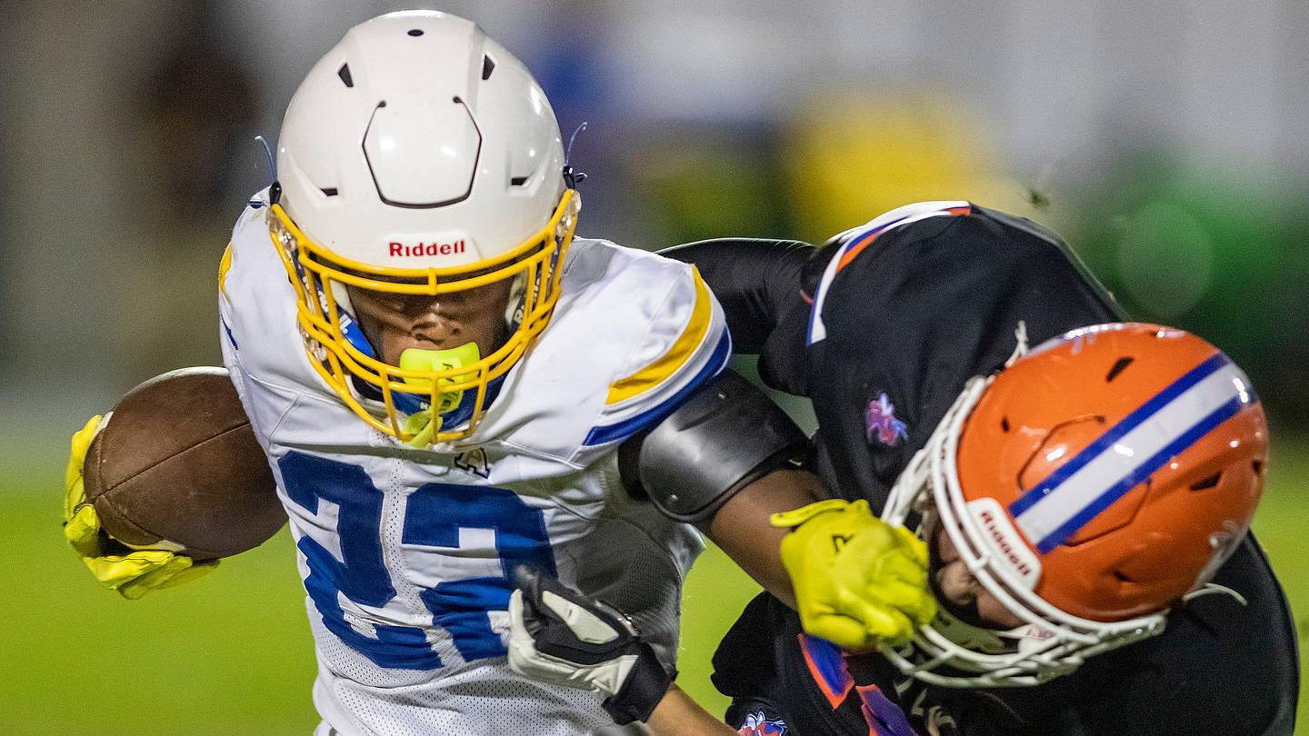 Florida RB Anthony Howard Transfers from IMG Academy Back to Auburndale