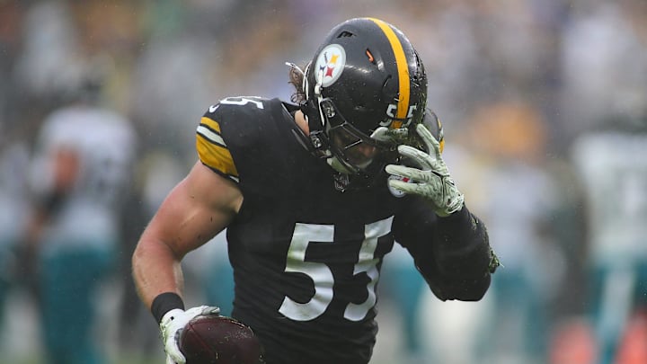 Pittsburgh Steelers Cole Holcomb pulls dirt out of his helmet after recovering a fumble during the first half against the Jacksonville Jaguars at Acrisure Stadium in Pittsburgh, PA on October 29, 2023. Pittsburgh Steelers Cole Holcomb pulls dirt out of his helmet after recovering a fumble during the first half against the Jacksonville Jaguars at Acrisure Stadium in Pittsburgh, PA on October 29, 2023.