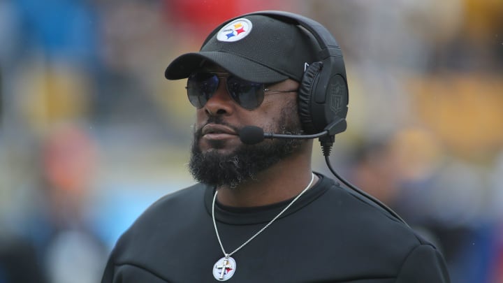 Pittsburgh Steelers head coach Mike Tomlin roams the sidelines during player introductions prior to Pittsburgh Steelers head coach Mike Tomlin roams the sidelines during player introductions prior to