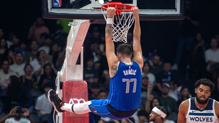 BASKET-UAE-NBA-MAVERICKS-TIMBERWOLVES