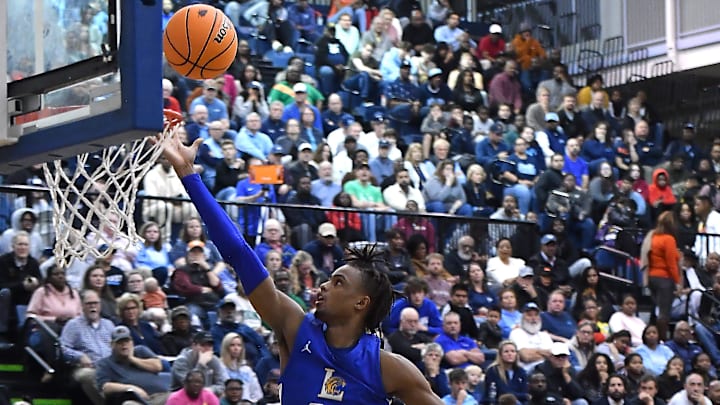 South Carolina basketball target Cam Scott