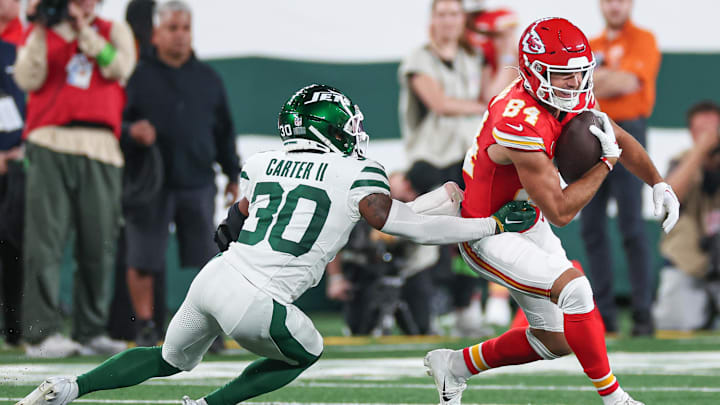Justin Watson is averaging 21.9 yards per catch this season