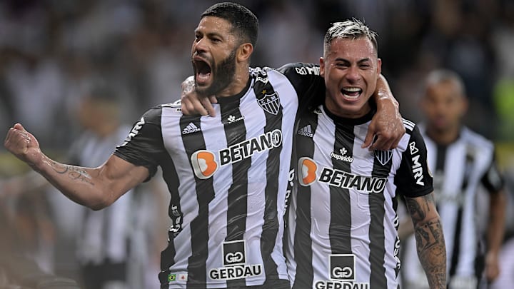 Após perder pênalti no jogo de ida, atacante foi para a marca da cal outra vez e classificou Atlético-MG para as quartas da Libertadores