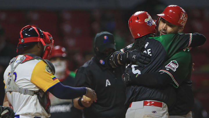 Los Tomateros mandaron en su casa