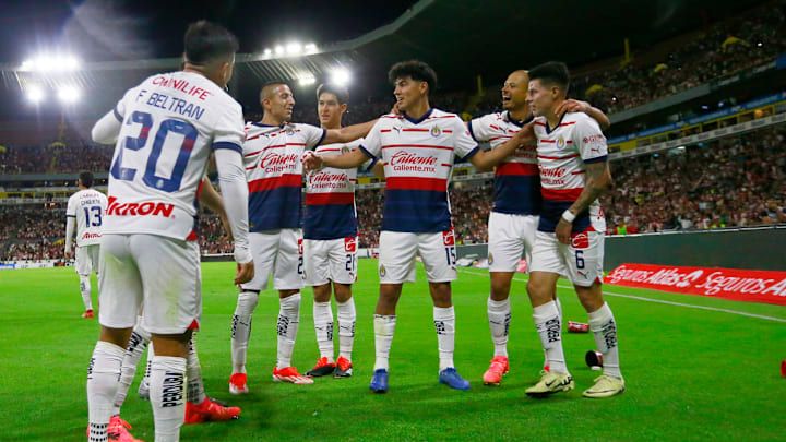 Los futbolistas claves de Chivas ante Toluca