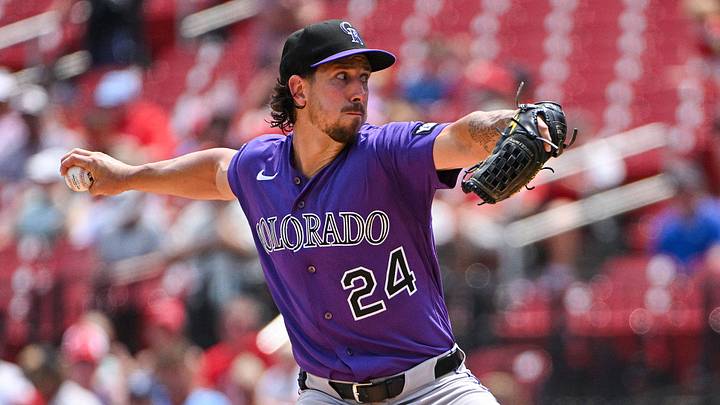  Rockies starting pitcher Michael Lorenzen (24) throws against the Cardinals. Credit: Jeff Curry-Imagn 