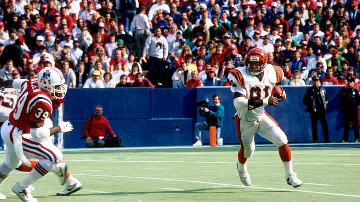Oct 16, 1988; Foxboro, MA, USA: FILE PHOTO; Cincinnati Bengals receiver Eddie Brown (81) in action against the New England Patriots at Foxboro Stadium. Mandatory Credit: Dick Raphael-USA TODAY Sports Oct 16, 1988; Foxboro, MA, USA: FILE PHOTO; Cincinnati Bengals receiver Eddie Brown (81) in action against the New England Patriots at Foxboro Stadium. Mandatory Credit: Dick Raphael-USA TODAY Sports