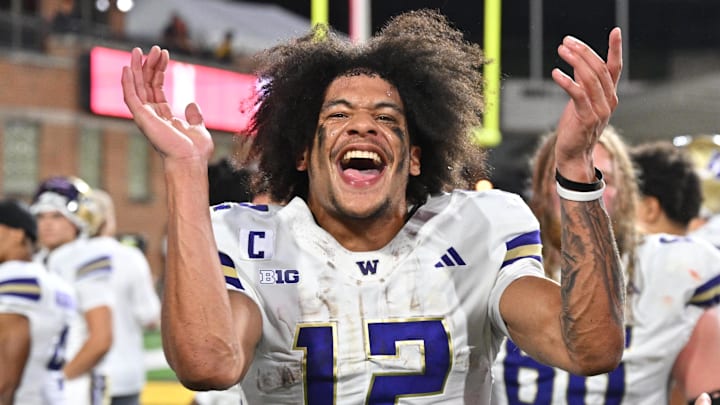 Washington Huskies wide receiver Denzel Boston