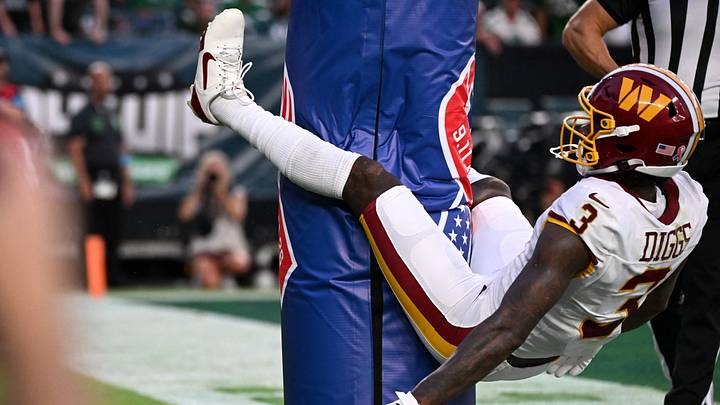 Sep 13, 2026; Philadelphia, Pennsylvania, USA; Washington Commanders wide receiver Stefon Diggs (3) celebrates after a touchdown against the Philadelphia Eagles during the second half at Lincoln Financial Field. Mandatory Credit: Eric Hartline-Imagn Images Sep 13, 2026; Philadelphia, Pennsylvania, USA; Washington Commanders wide receiver Stefon Diggs (3) celebrates after a touchdown against the Philadelphia Eagles during the second half at Lincoln Financial Field. Mandatory Credit: Eric Hartline-Imagn Images