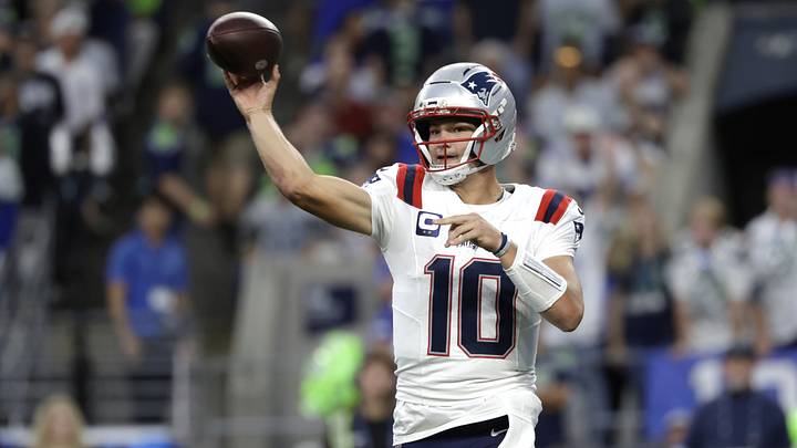 New England Patriots quarterback Drake Maye (10) throws during the third quarter against the Seattle Seahawks at Lumen Field. Mandatory Credit: Joe Nicholson-Imagn Images New England Patriots quarterback Drake Maye (10) throws during the third quarter against the Seattle Seahawks at Lumen Field. Mandatory Credit: Joe Nicholson-Imagn Images