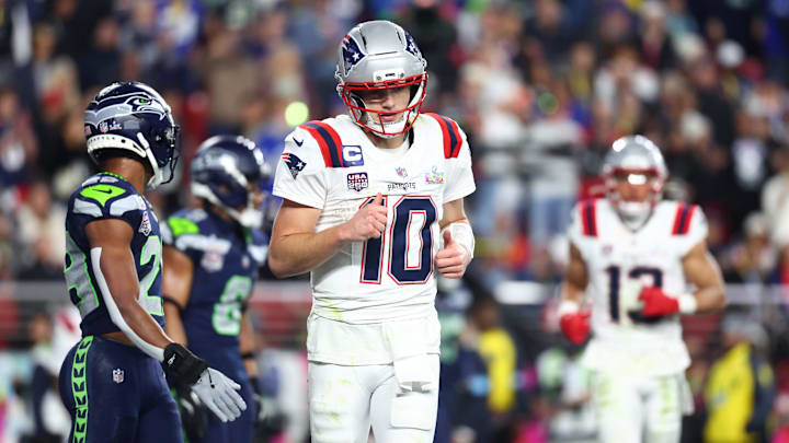 Drake Maye no necesitará cirugía en el hombro derecho 