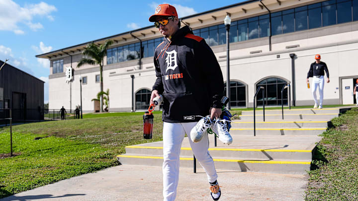 Detroit Tigers pitcher Kenta Maeda walks towards practice field for workout during spring training at TigerTown in Lakeland, Fla. on Tuesday, Feb. 18, 2025.