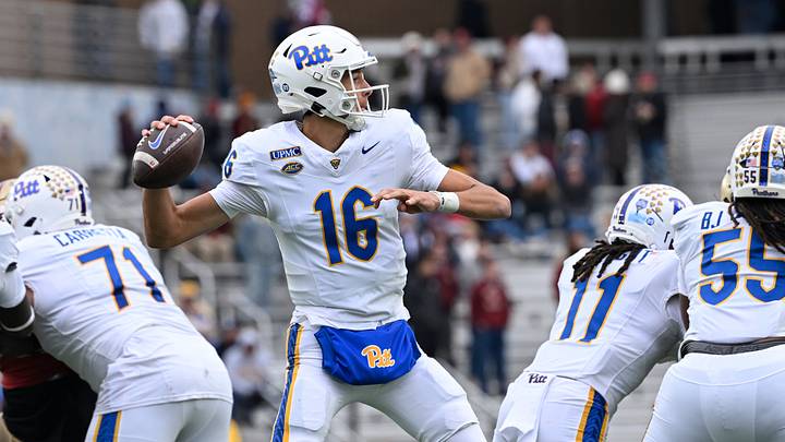Oct 17, 2026; Chestnut Hill, MA, USA; Pittsburgh Panthers quarterback Corey Dailey (16) throws a pass during the second half against the Boston College Eagles at Alumni Stadium. Mandatory Credit: Eric Canha-Imagn Images Oct 17, 2026; Chestnut Hill, MA, USA; Pittsburgh Panthers quarterback Corey Dailey (16) throws a pass during the second half against the Boston College Eagles at Alumni Stadium. Mandatory Credit: Eric Canha-Imagn Images