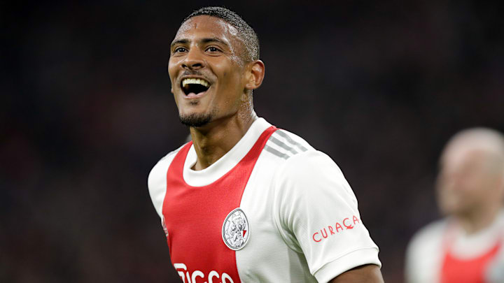 Sébastien Haller a réalisé une phase de groupes exceptionnelle. Sébastien Haller a réalisé une phase de groupes exceptionnelle.