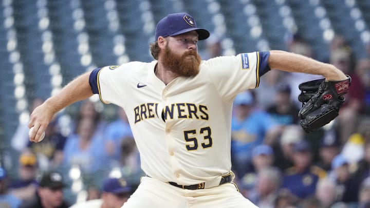 Aug 25, 2025; Milwaukee, Wisconsin, USA; Milwaukee Brewers pitcher Brandon Woodruff (53) delivers a pitch abasing the Arizona Diamondbacks in the first inning at American Family Field. Mandatory Credit: Michael McLoone-Imagn Images Aug 25, 2025; Milwaukee, Wisconsin, USA; Milwaukee Brewers pitcher Brandon Woodruff (53) delivers a pitch abasing the Arizona Diamondbacks in the first inning at American Family Field. Mandatory Credit: Michael McLoone-Imagn Images