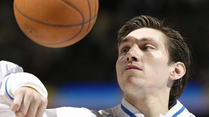 Eduardo Nájera, leyenda del baloncesto mexicano. Eduardo Nájera, leyenda del baloncesto mexicano.