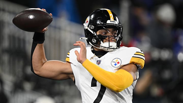 Jan 11, 2025; Baltimore, Maryland, USA; Pittsburgh Steelers quarterback Justin Fields (2) warms up before an AFC wild card game against the Baltimore Ravens at M&T Bank Stadium. Mandatory Credit: Tommy Gilligan-Imagn Images Jan 11, 2025; Baltimore, Maryland, USA; Pittsburgh Steelers quarterback Justin Fields (2) warms up before an AFC wild card game against the Baltimore Ravens at M&T Bank Stadium. Mandatory Credit: Tommy Gilligan-Imagn Images