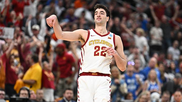 Mar 22, 2026; St. Louis, MO, USA; Iowa State Cyclones forward Milan Momcilovic (22) celebrates after a play during the second half against the Kentucky Wildcats during a second round game of the men's 2026 NCAA Tournament at Enterprise Center. 