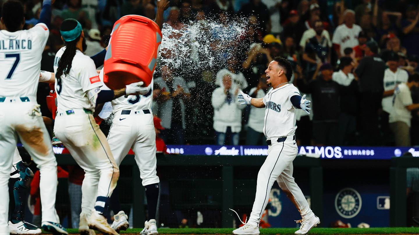Mariners fans in disbelief over FanGraphs' updated World Series odds