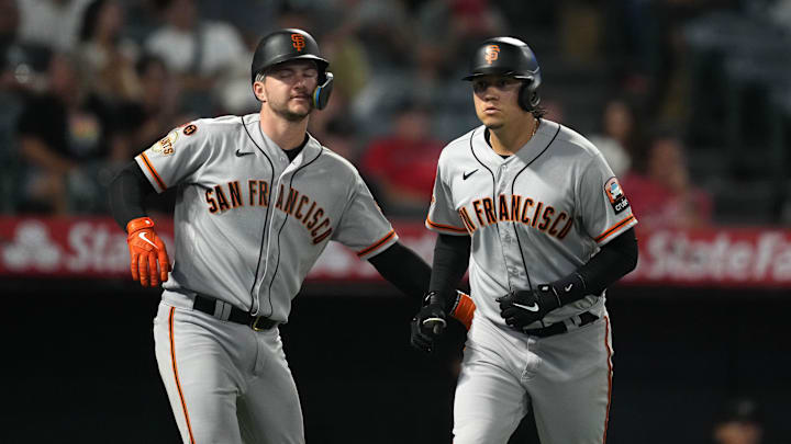 San Francisco Giants designated hitter Wilmer Flores (41).