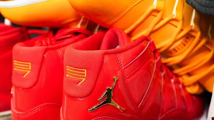 A detailed look at the Kansas City Chiefs tight end Travis Kelce's Air Jordan cleats.