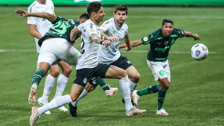 Grêmio e Palmeiras se enfrentarão neste domingo (31).