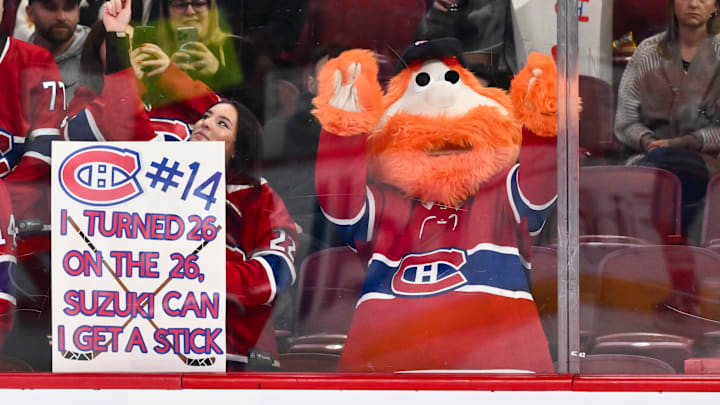Carolina Hurricanes v Montreal Canadiens