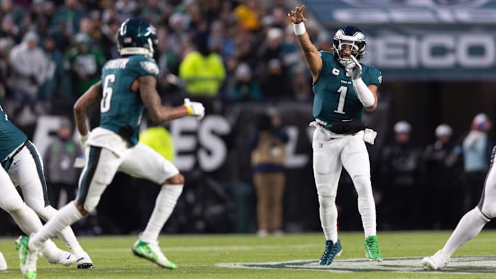 Dec 15, 2024: Jalen Hurts wearing the mismatching Jordans in Eagles win vs. the Pittsburgh Steelers Dec 15, 2024: Jalen Hurts wearing the mismatching Jordans in Eagles win vs. the Pittsburgh Steelers
