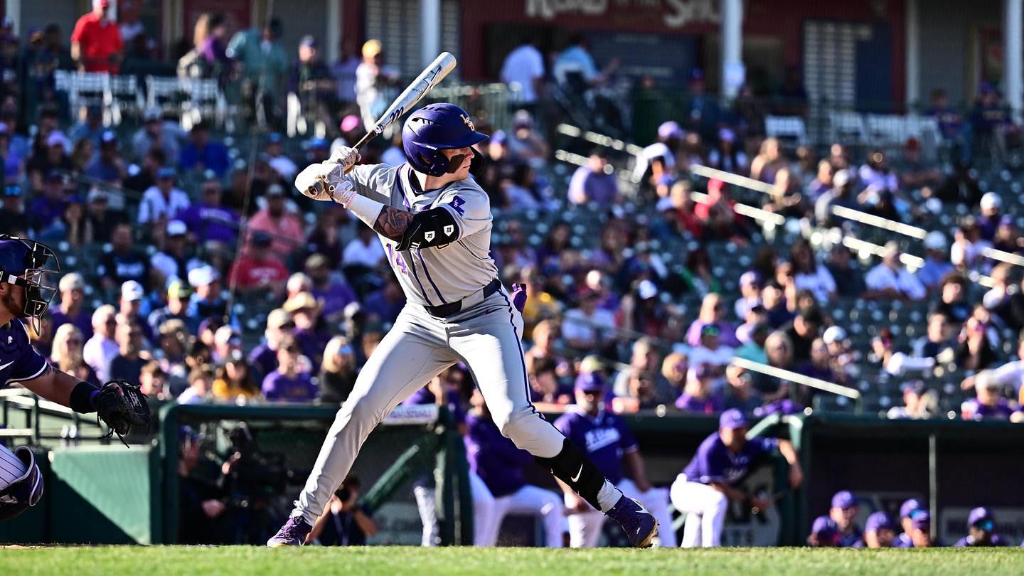 Final Betting Odds: LSU Baseball vs. Arkansas Razorbacks in College ...