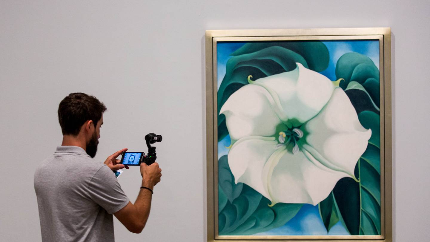 15 Colorful Facts About Georgia OâKeeffe