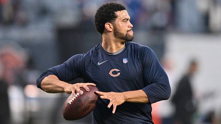 Oct 22, 2026; Chicago, Illinois, USA; Chicago Bears quarterback Caleb Williams (18) warms up prior to the game against the New England Patriots at Soldier Field. Mandatory Credit: Patrick Gorski-Imagn Images Oct 22, 2026; Chicago, Illinois, USA; Chicago Bears quarterback Caleb Williams (18) warms up prior to the game against the New England Patriots at Soldier Field. Mandatory Credit: Patrick Gorski-Imagn Images
