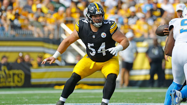 Los Angeles Chargers v Pittsburgh Steelers