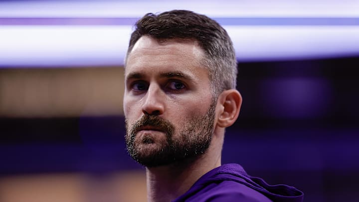 Oct 24, 2025; Sacramento, California, USA; Utah Jazz forward Kevin Love (42) on the court during a timeout against the Sacramento Kings during the second quarter at Golden 1 Center. Mandatory Credit: Kelley L Cox-Imagn Images Oct 24, 2025; Sacramento, California, USA; Utah Jazz forward Kevin Love (42) on the court during a timeout against the Sacramento Kings during the second quarter at Golden 1 Center. Mandatory Credit: Kelley L Cox-Imagn Images