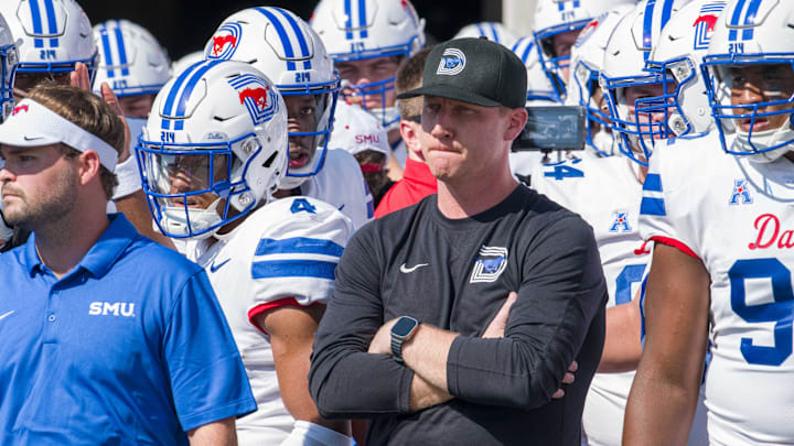Sep 23, 2023; Fort Worth, Texas, USA; SMU Mustangs head coach Rhett Lashlee prepares to lead his team on to the field to face the TCU Horned Frogs at Amon G. Carter Stadium. Mandatory Credit: Jerome Miron-Imagn Images Sep 23, 2023; Fort Worth, Texas, USA; SMU Mustangs head coach Rhett Lashlee prepares to lead his team on to the field to face the TCU Horned Frogs at Amon G. Carter Stadium. Mandatory Credit: Jerome Miron-Imagn Images