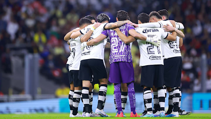 Jugadores del América previo a un partido.