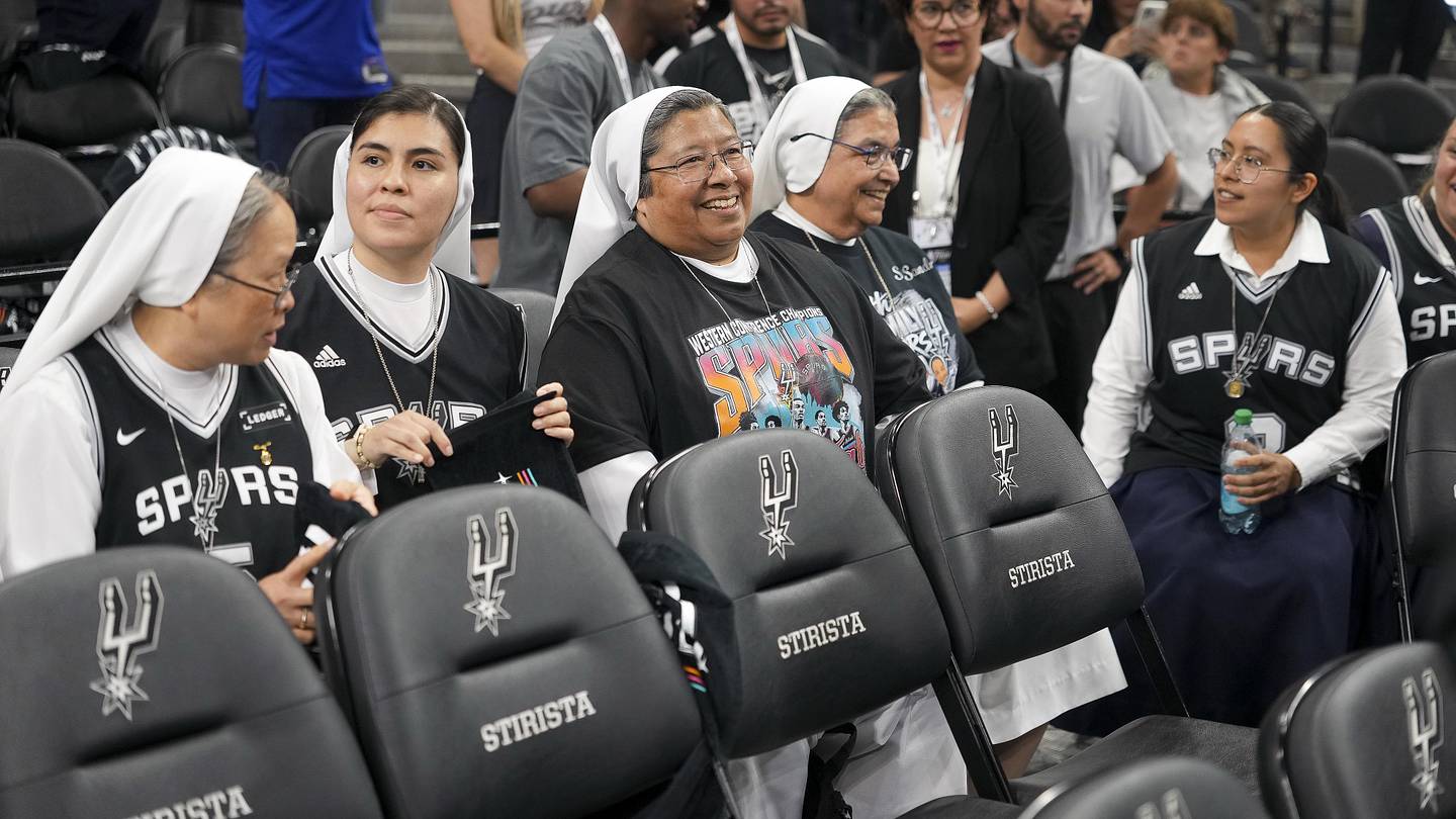 Every Celebrity Spotted at Game 2 of Spurs vs. Knicks NBA Finals
