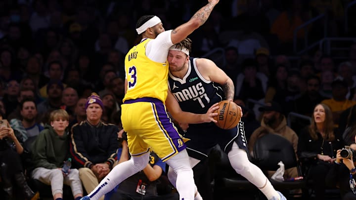 Dallas Mavericks v Los Angeles Lakers