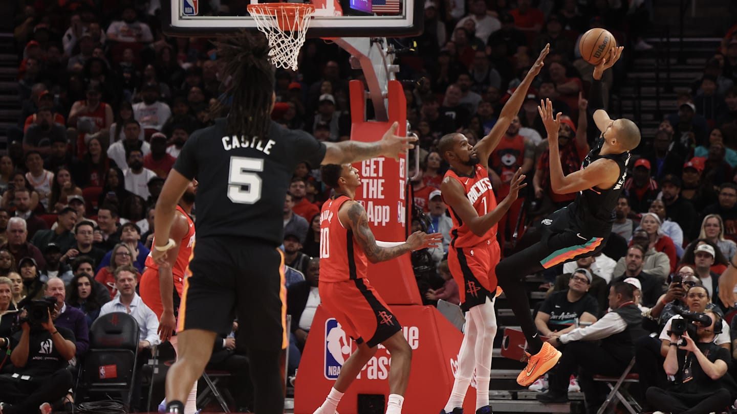 Kevin Durant Explains How Rockets Slowed Down Victor Wembanyama in Win vs. Spurs