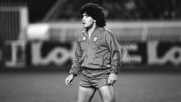 FBL-FRANCE-PSG-FC BARCELONA-MARADONA FBL-FRANCE-PSG-FC BARCELONA-MARADONA